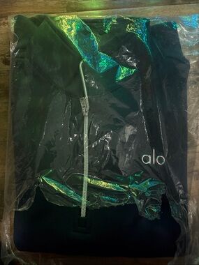 ALO Yoga Navy Men's Zip Hoodie with Light Gray Drawstring
